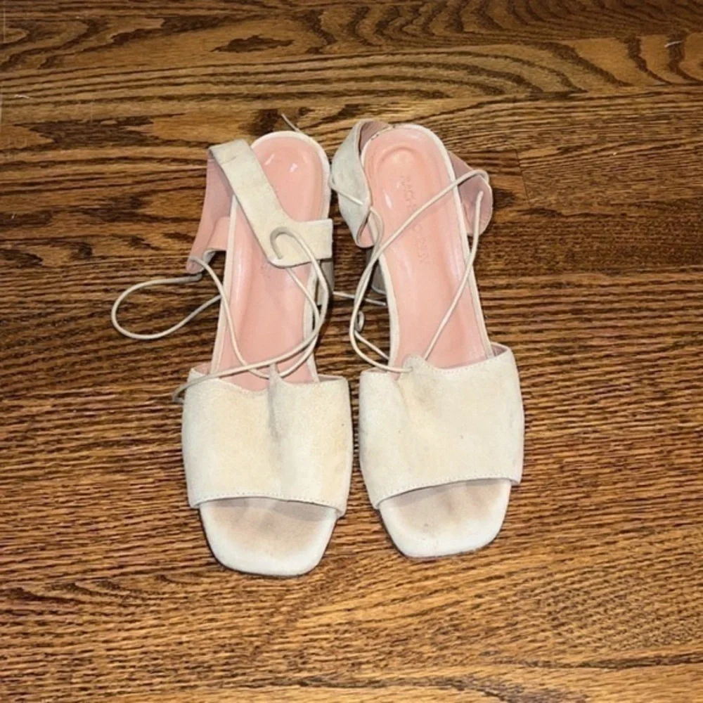 Rachel Comey Melrose‎ Beige Suede Leather Sandals Heels